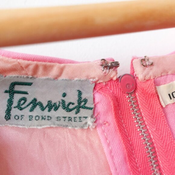 FENWICK Dress 10‎ Pink V Neck Jumpsuit Small Relaxed Stretch Simple Barbiecore - Picture 4 of 14